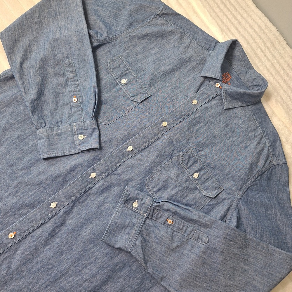 J. McLaughlin Chambray Blue Button Up Shirt Mens XL Lightweight Denim Cowboy